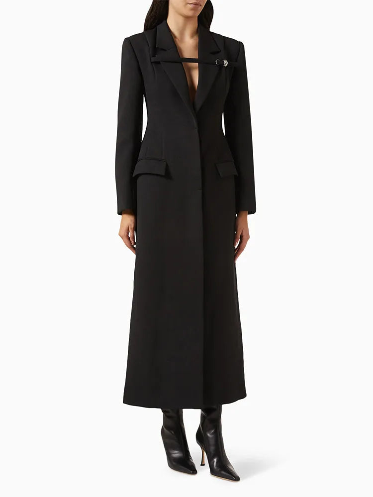 Trench Coat com Cinto – Design Elegante e Silhueta Acinturada