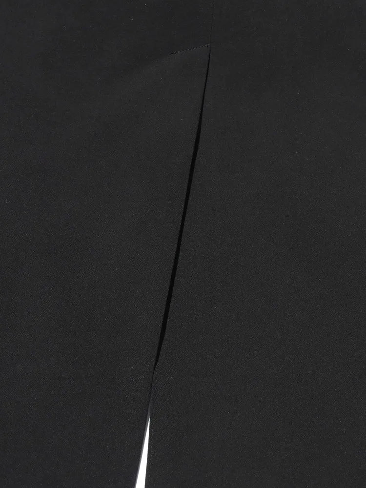 Trench Coat com Cinto – Design Elegante e Silhueta Acinturada