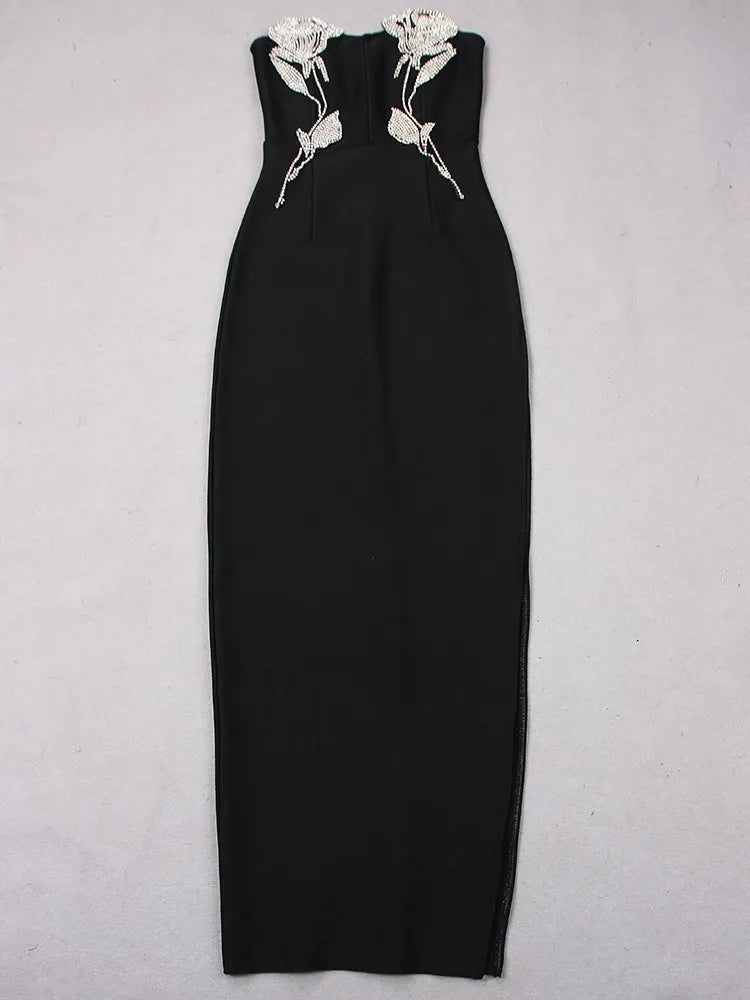 Vestido Bordado á Mão – Estilo e Elegância