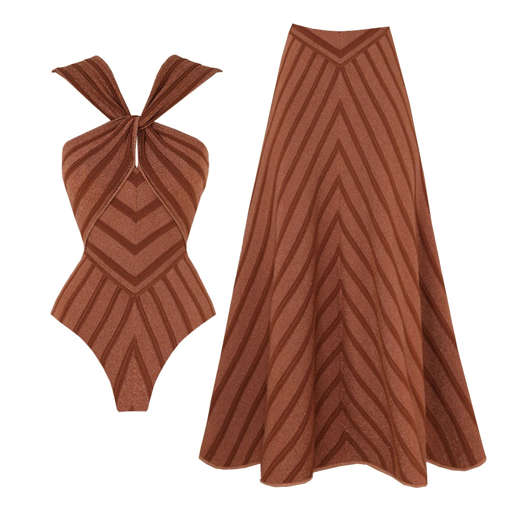 Conjunto Biquíni com Saia Longa Listrada