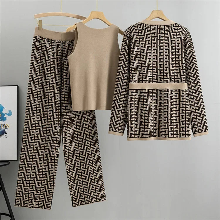 Conjunto Tres Peças Tricô - Novidade
