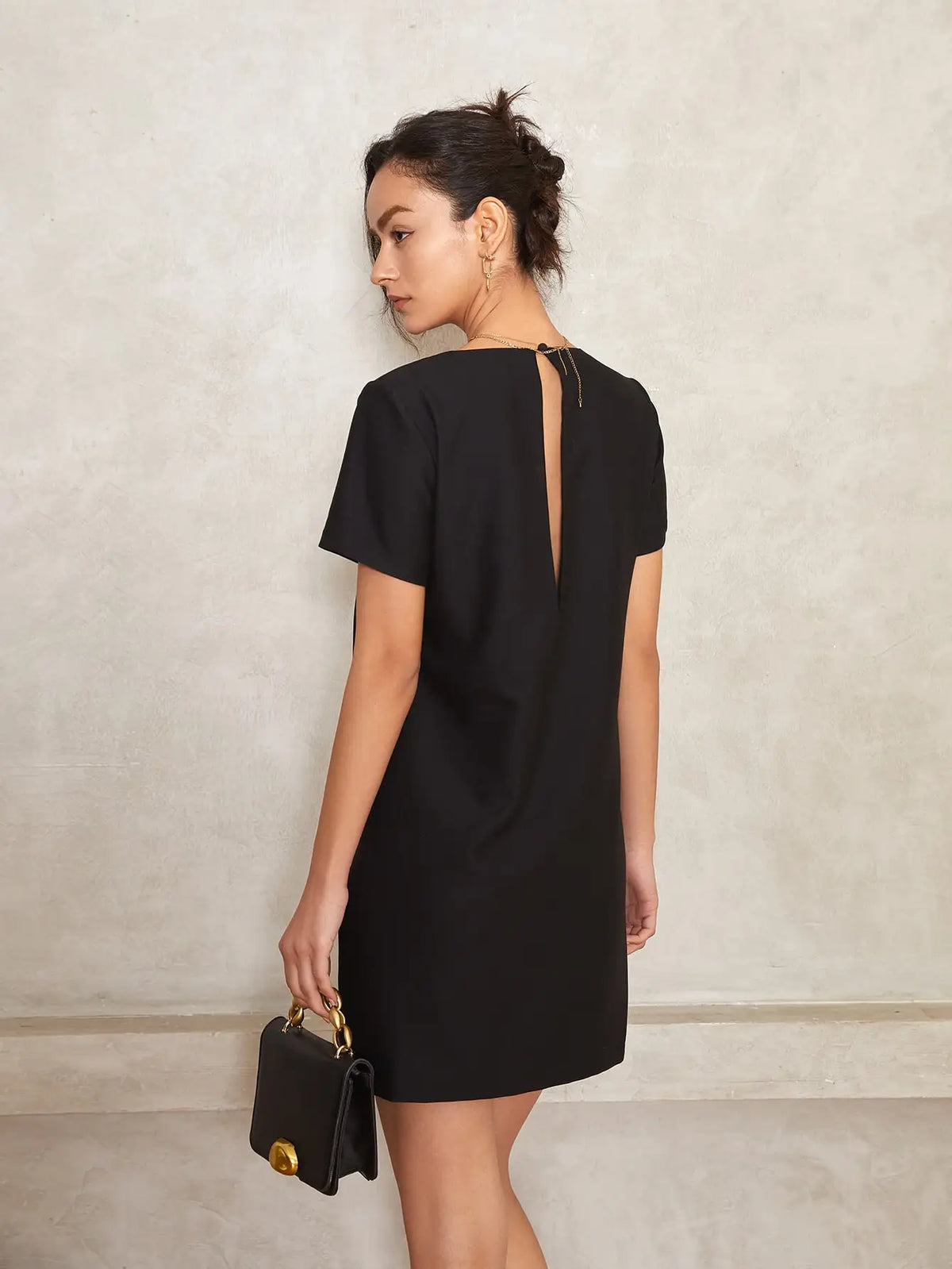 Vestido Decote V - alfaiataria