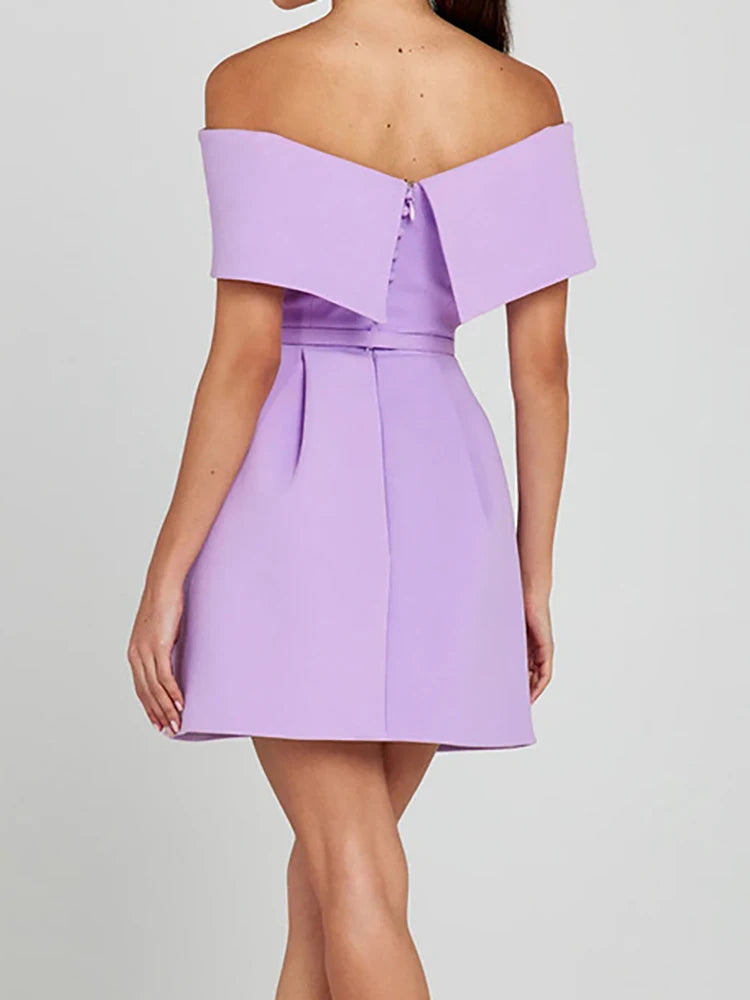 Vestido Ombro a Ombro – Elegância e Charme Atemporal