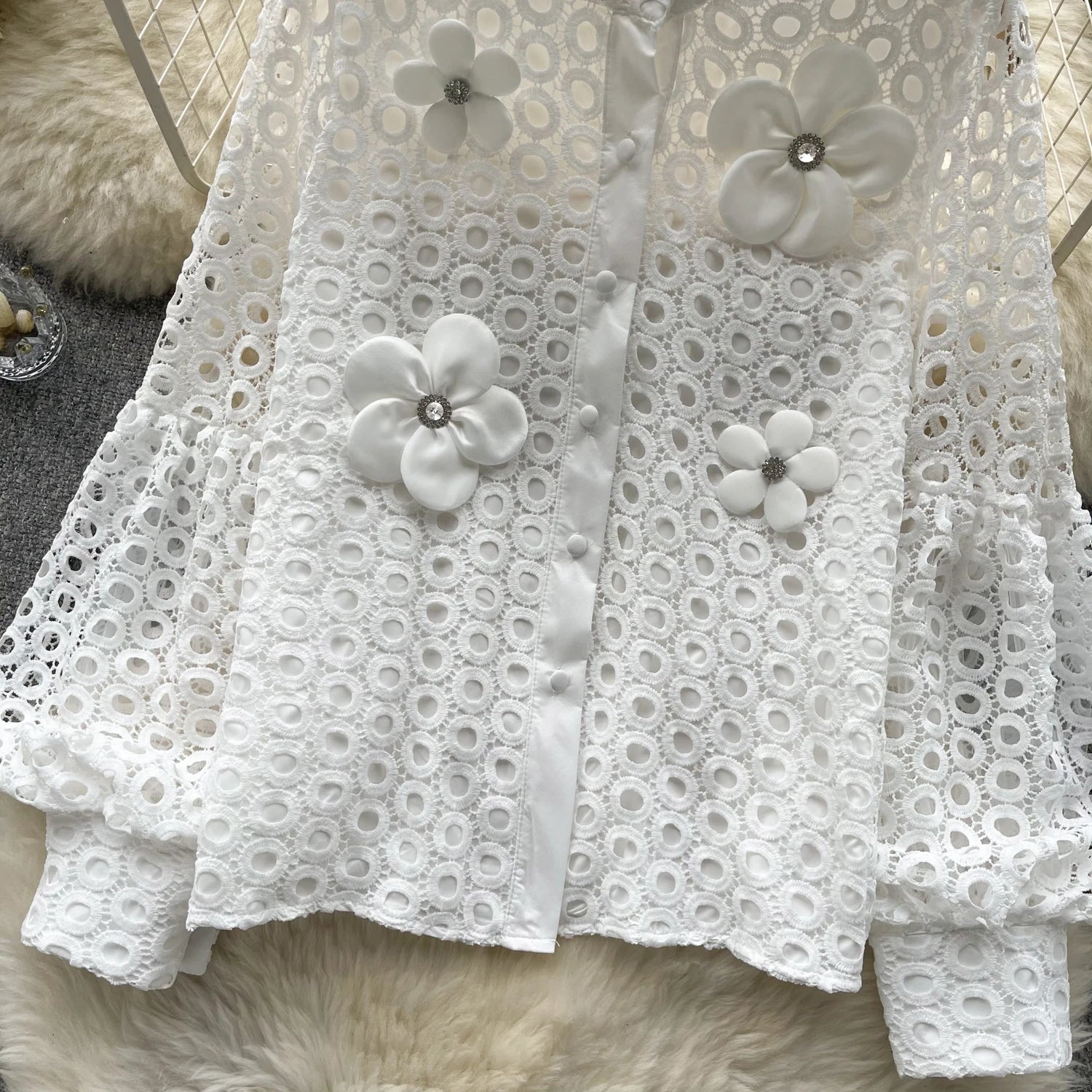 Blusa Feminina French Chic – Elegância e Sofisticação