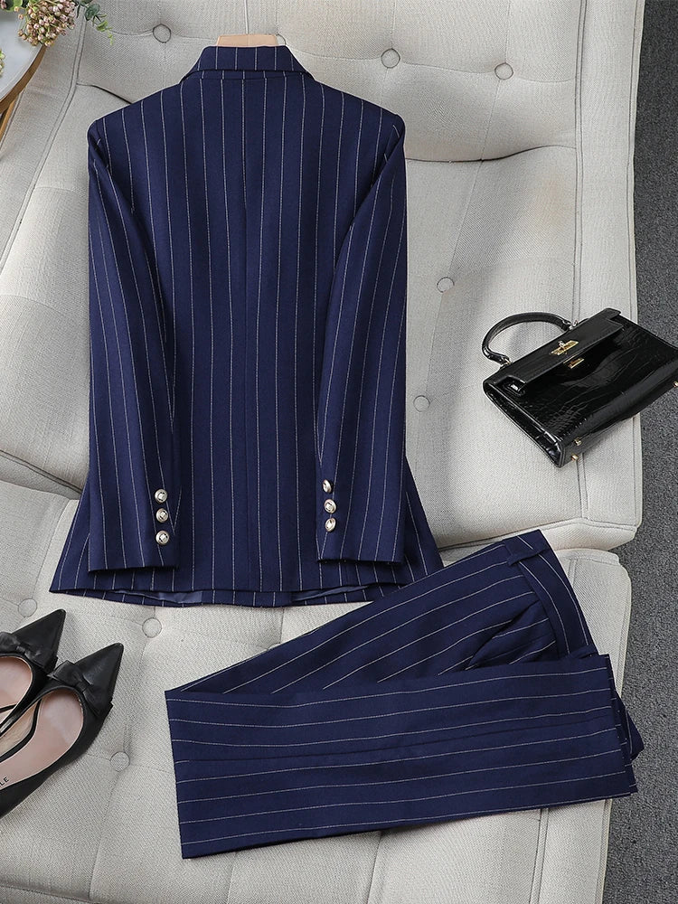 Conjunto Blazer e Calça alfaiataria - risca giz