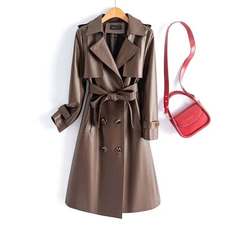 Trench Coat Couro de Cabra(Pelica)– Cintura Marcada e Caimento Sofisticado