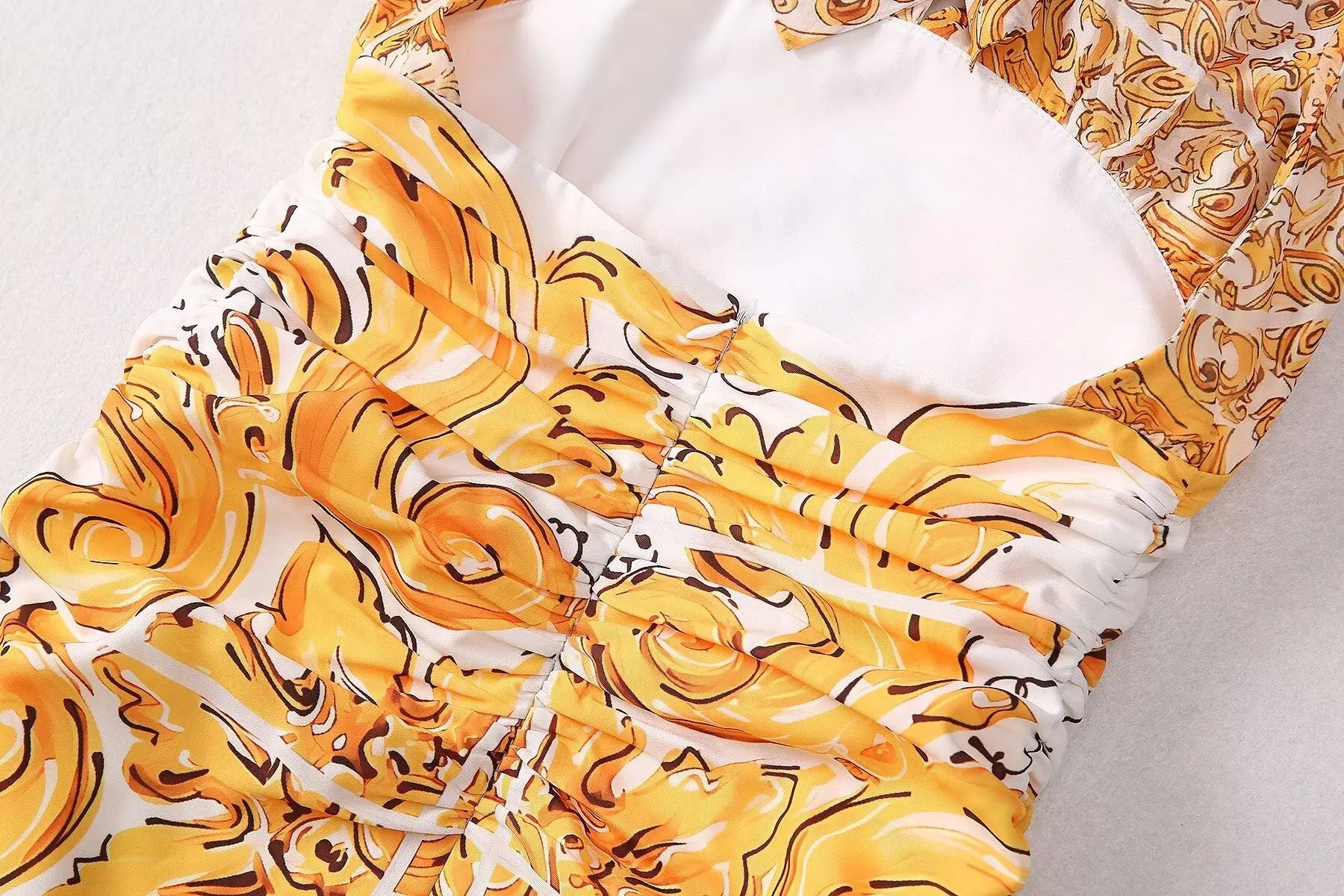 Vestido Midi Luxo – Elegante e Sofisticado