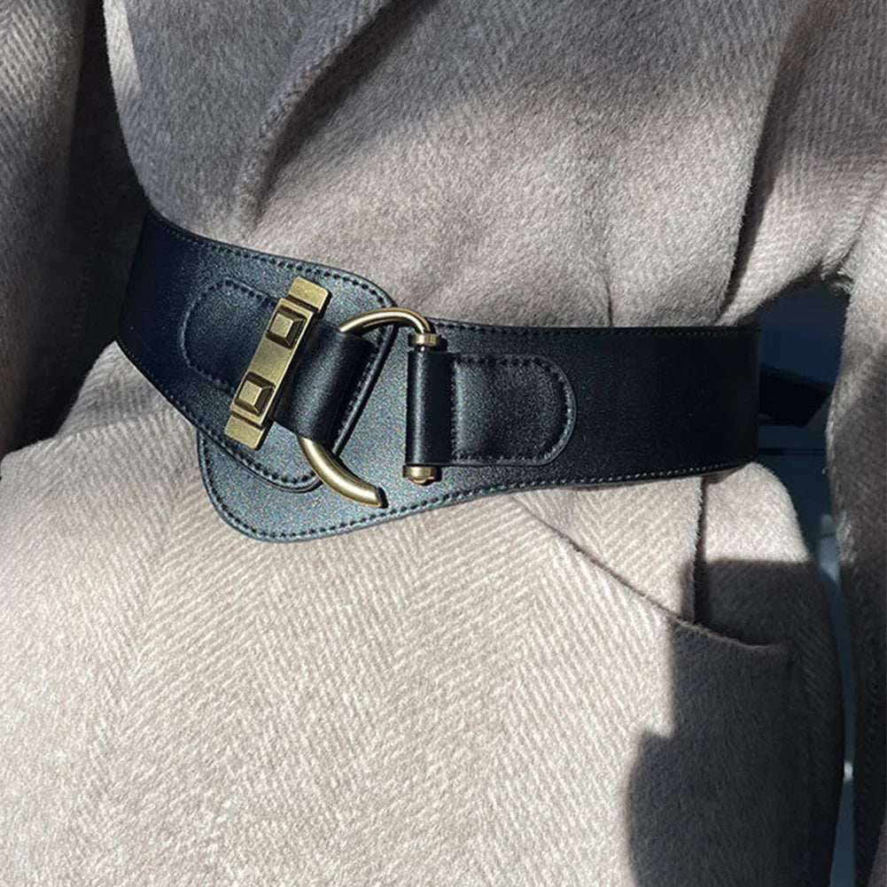 Cinto Feminino de Couro com Fivela Dourada – Estilo e Sofisticação
