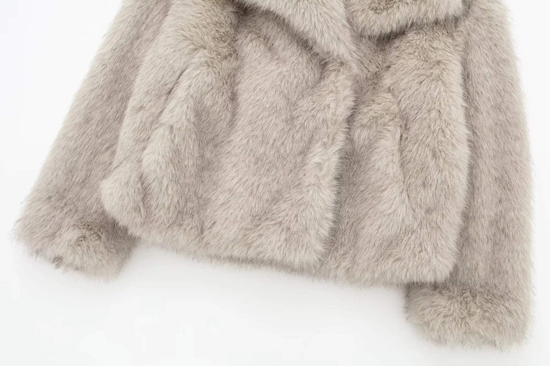 Casaco de Pelo ecologico -  Elegante e sofisticado