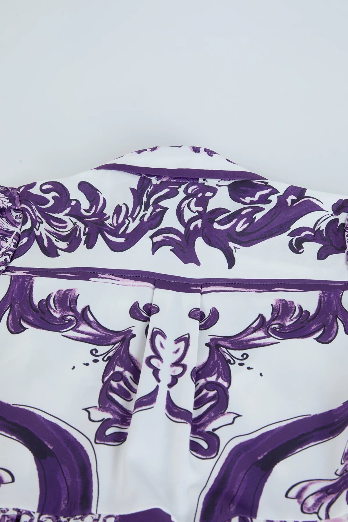 Vestido– Estampa Vintage, Gola Lapela, Cintura com Laço, Elegante, A-Line Slim, Roxo