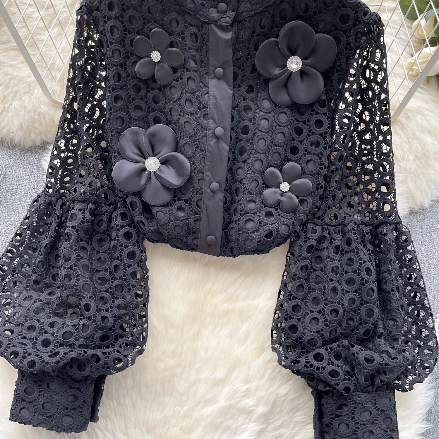 Blusa Feminina French Chic – Elegância e Sofisticação
