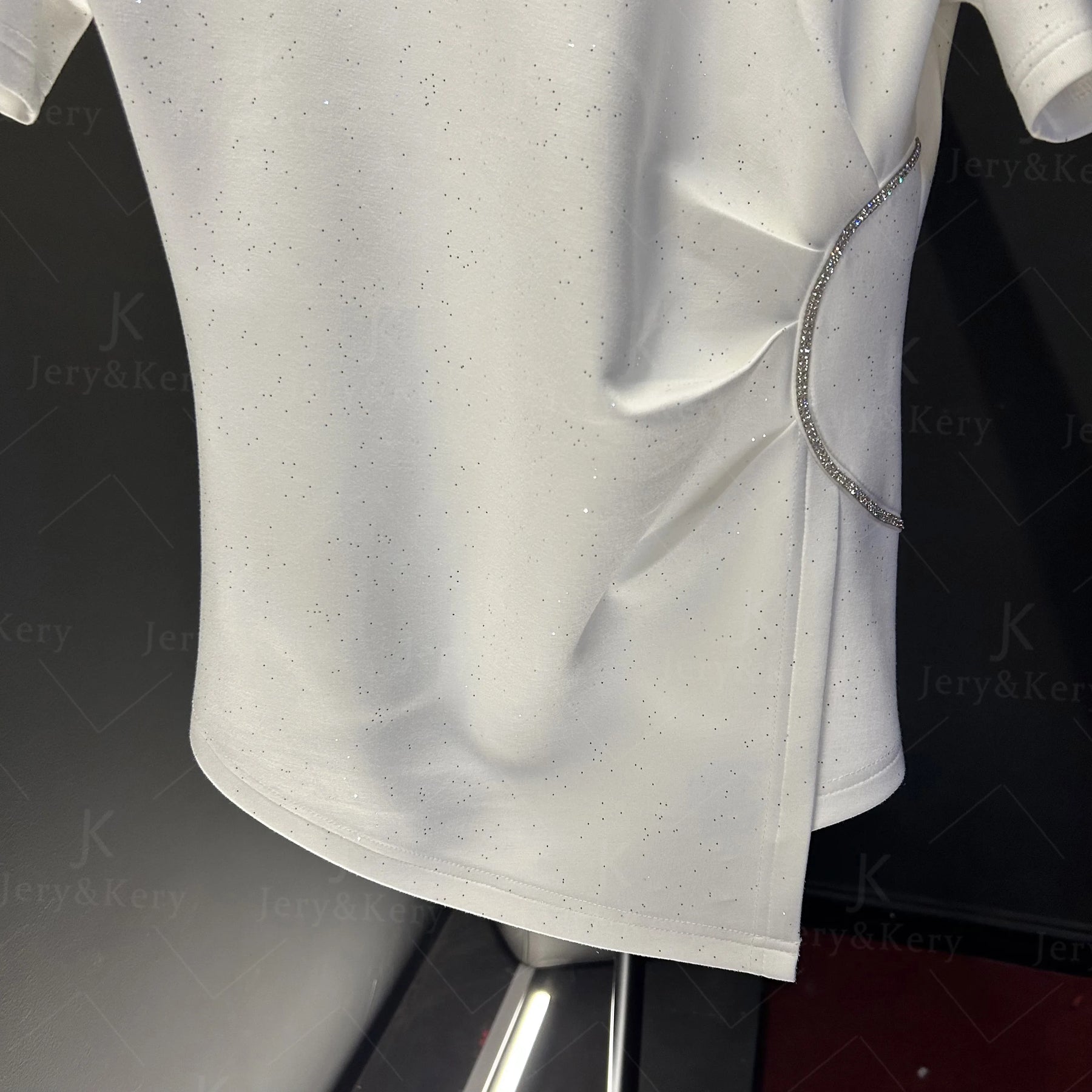T-shirt Bordada Con detalhes - algodão