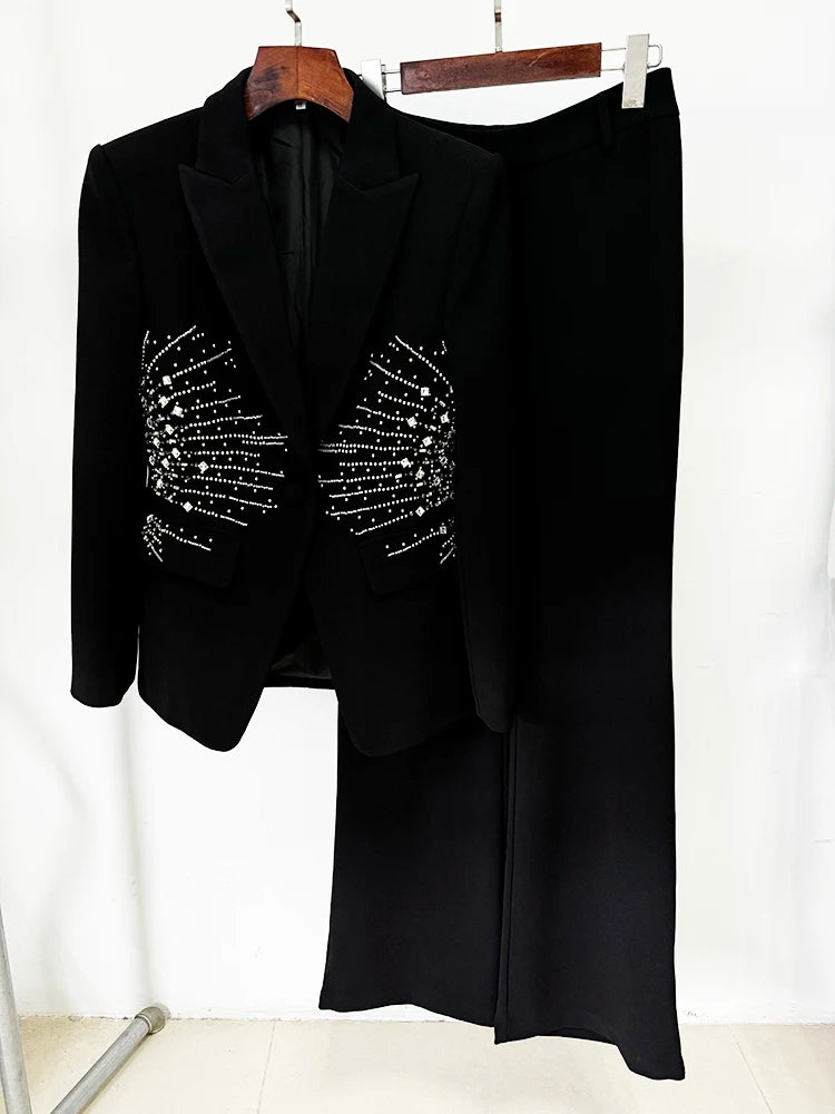 Conjunto  Detalhes em Pedrarias - Blazer de Botão Único e Calça Reta – Elegância