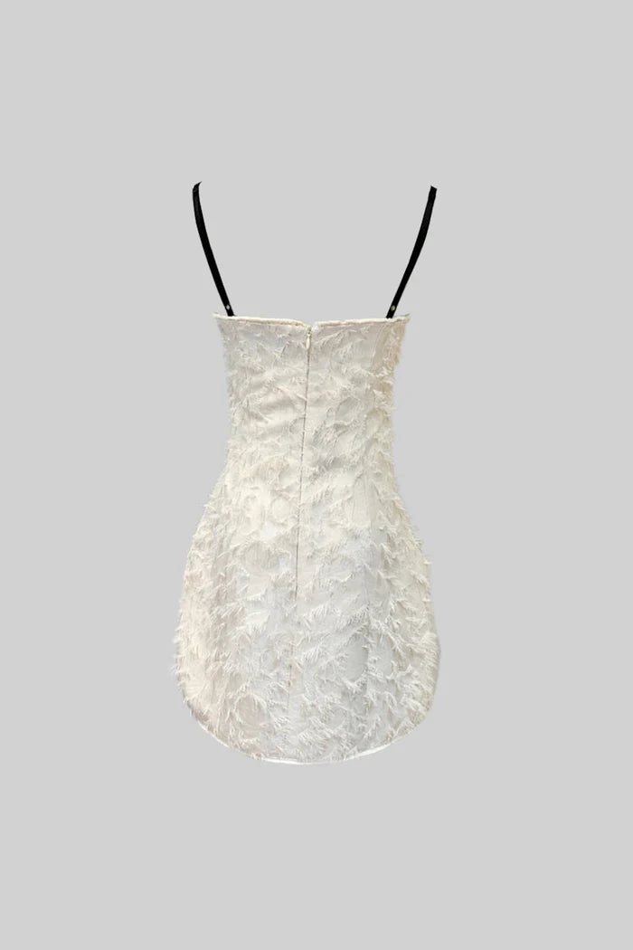 Vestido Com Plumas - Marfim