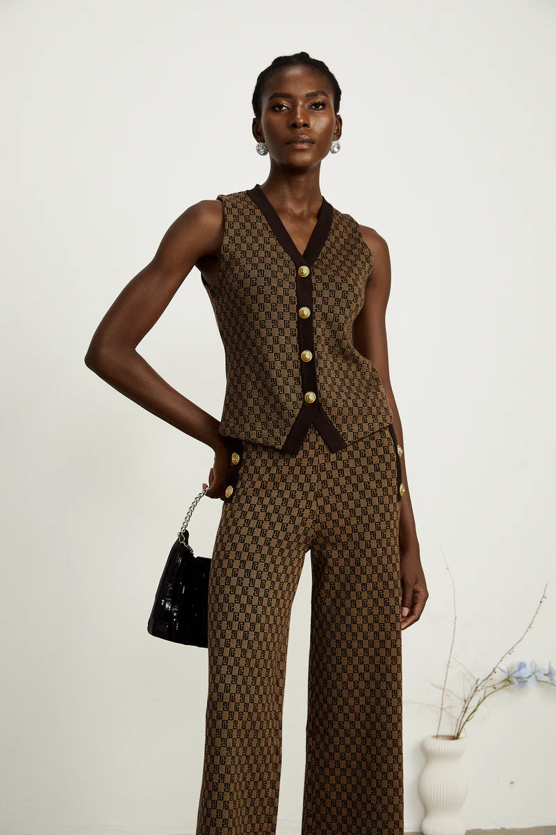 Conjunto Colete em Jacquard com Botões de Metal e Calça Pantalona