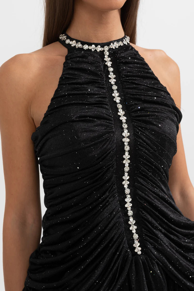 Vestido Exclusivo Seadress em Strass – Elegância e Sofisticação