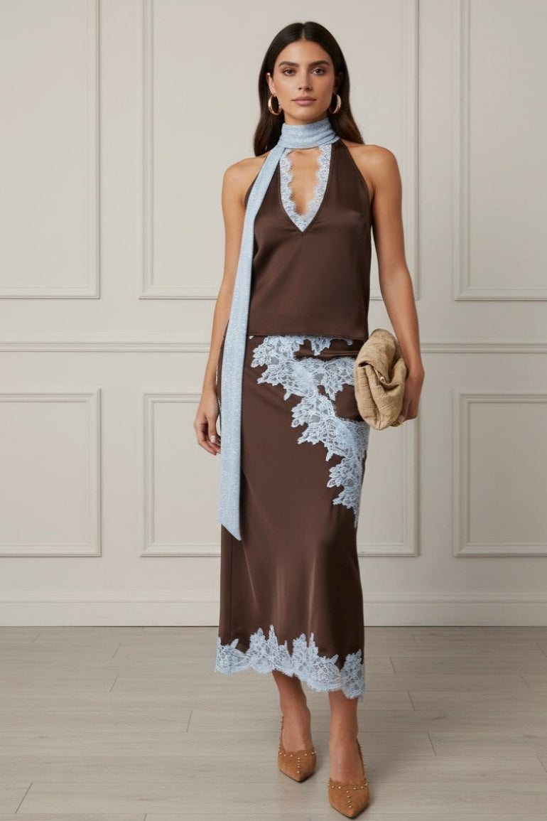 Conjunto Luxo com Renda Contrastada e Saia Longa – Elegância Atemporal