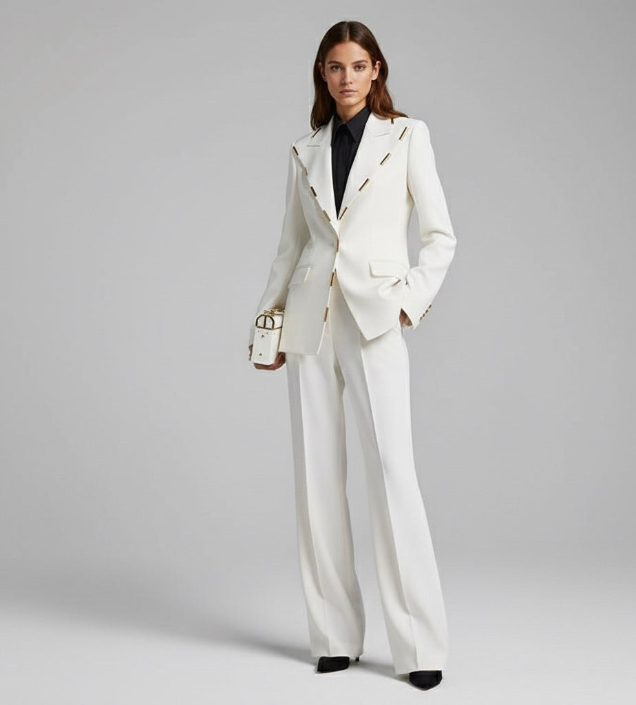 Blazer de Botão Único e Calça Flare Detalhe em Dourado- Estilo Passarela