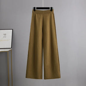 Conjunto Calça e Blusão de Tricô Inverno