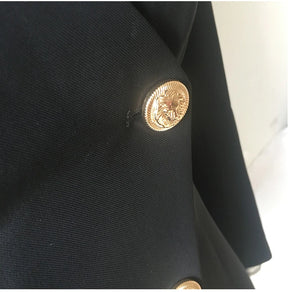 Vestido Curto Preto  – Elegância Atemporal