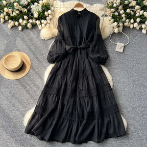 Vestido Renda Longo com Manga Bufante – Renda Delicada e Faixa Ajustável