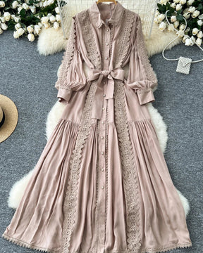 Vestido Longo com Renda e Botões Frontais – Modelagem A-line e Cintura Ajustável
