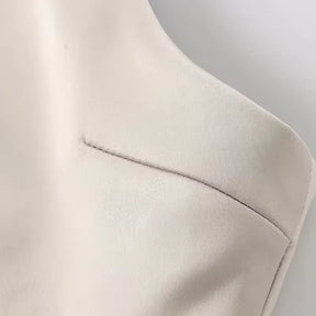 Top Estruturado com Meio Laço – Elegância Moderna em Corset