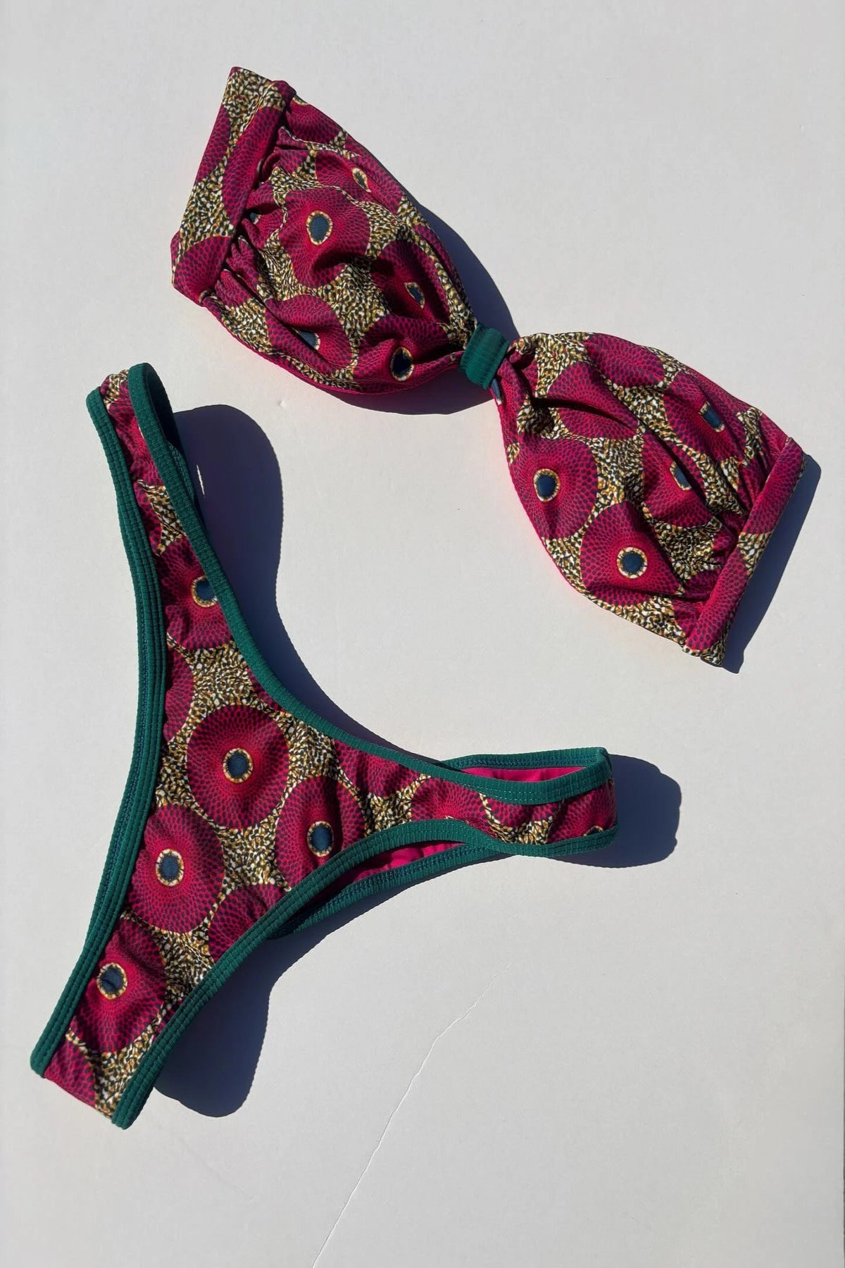 Bikini Push-Up com Estampa Exclusiva e Modelagem Atemporal– Conjunto Sofisticado