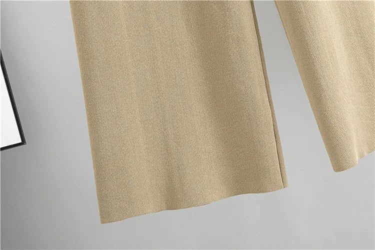 Conjunto Feminino Elegante em Tricô – Cardigan de Botões e Calça de Cintura Alta com Perna Larga