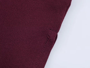 Conjunto Assimétrico Retrô Chic com Top de Amarração e Saia Midi com Fenda – Elegância de Verão em Silhueta Esculpida