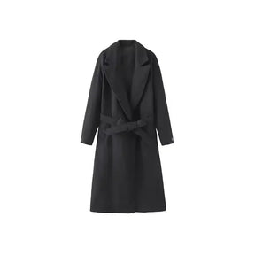 Casaco Longo – Estilo, Conforto e Sofisticação