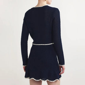 Conjunto Modal Cardigan e Mini Saia - Estilo Retrô Luxuoso