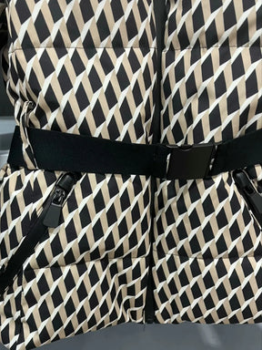 Parka Feminina com Cinto e Gola Alta – Luxo e Conforto para o Inverno