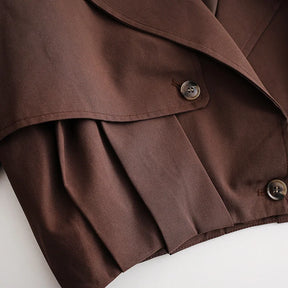 Trench Coat Feminino Curto com Design Transpassado – Estilo e Elegância para Meia-Estação