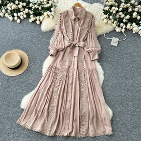 Vestido Longo com Renda e Botões Frontais – Modelagem A-line e Cintura Ajustável