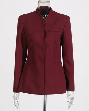 Conjunto de Alfaiataria – Blazer com Gola Alta e Calça de Cintura Alta com Botões Decorativos