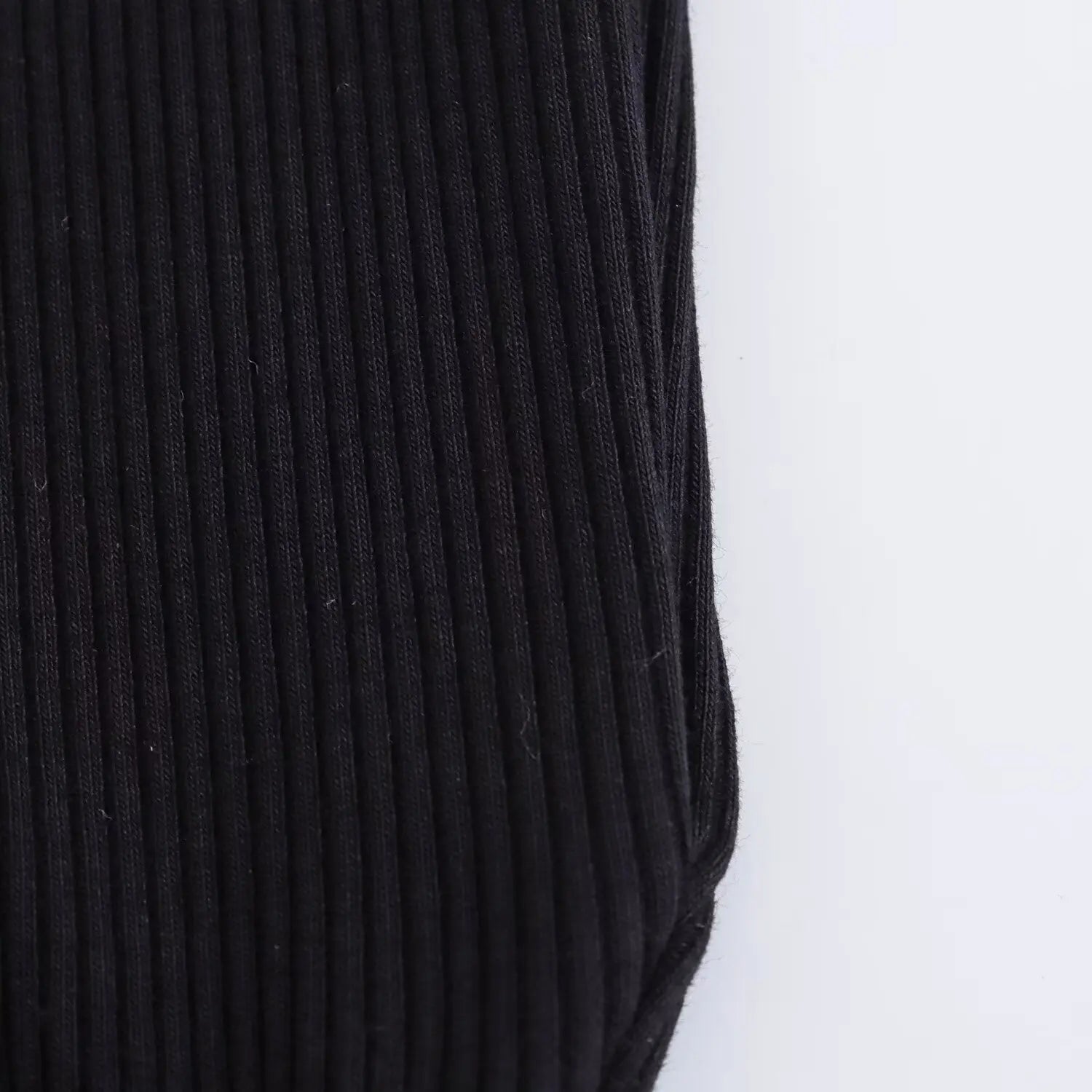 Vestido Longo Estilo Francês  com Cinto Gola Redonda