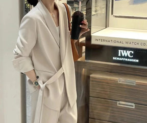 Conjunto Blazer Com Botão e faixa lateral