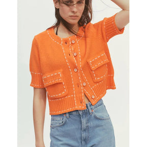 Camisa Feminina Tricotada com Recortes em Cores – Modelo Criativo de Verão