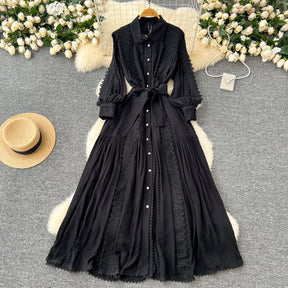 Vestido Longo com Renda e Botões Frontais – Modelagem A-line e Cintura Ajustável