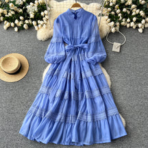 Vestido Renda Longo com Manga Bufante – Renda Delicada e Faixa Ajustável