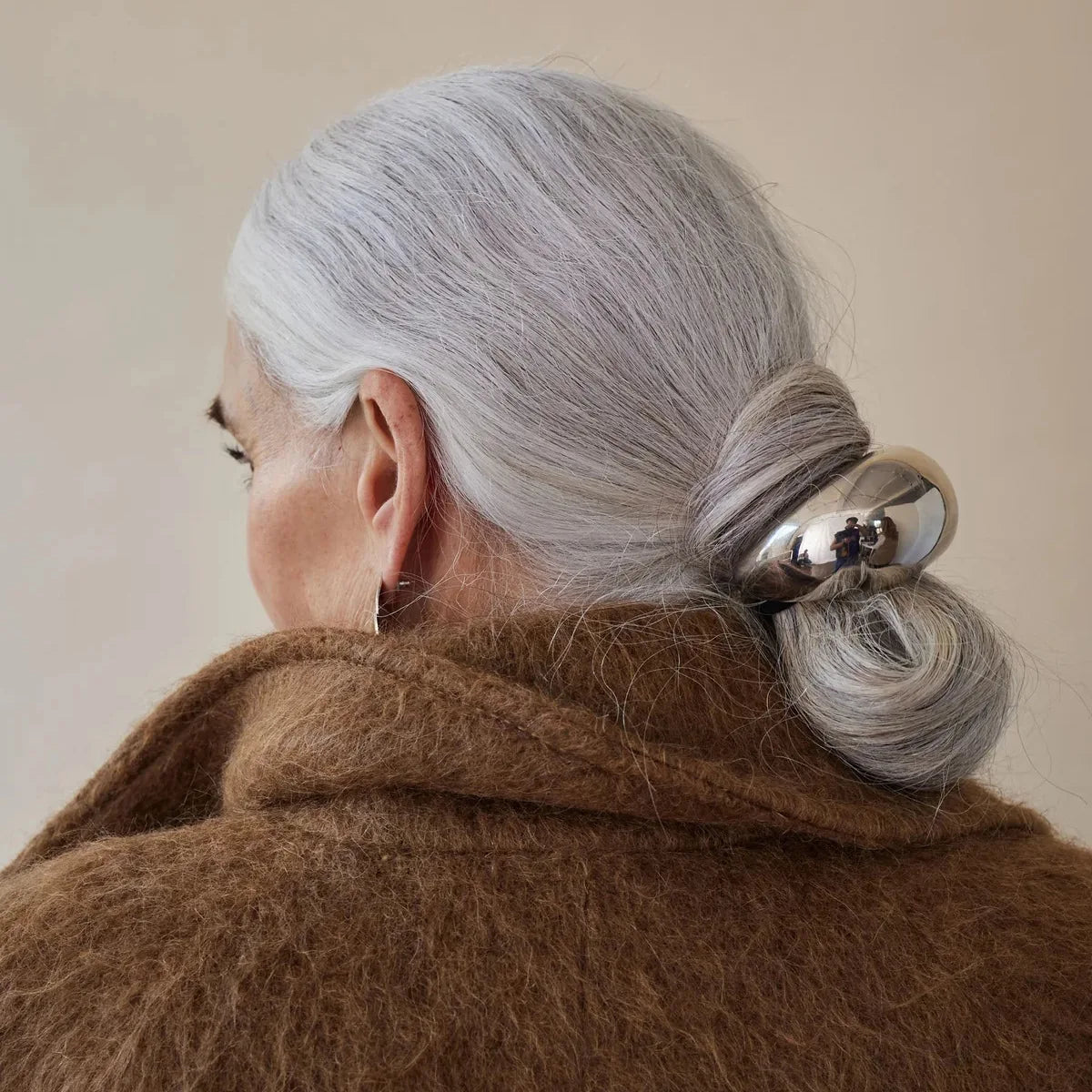 Elástico de Cabelo Vintage Feminino – Metal
