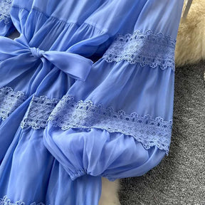 Vestido Renda Longo com Manga Bufante – Renda Delicada e Faixa Ajustável