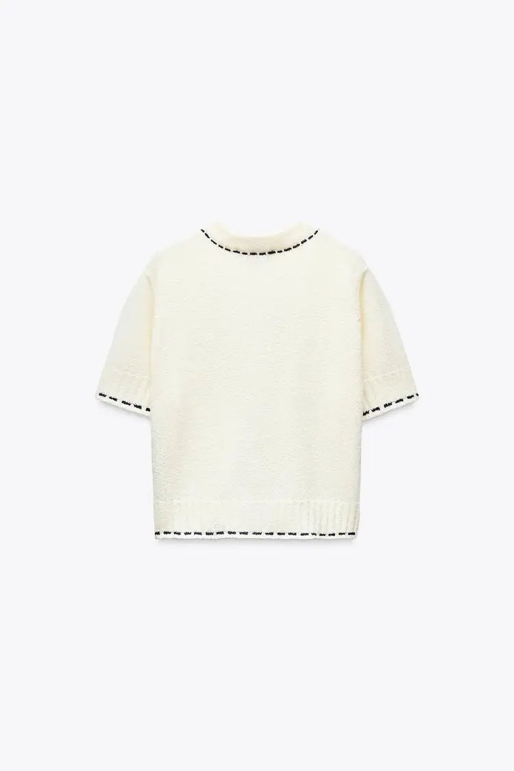 Camisa Feminina Tricotada com Recortes em Cores – Modelo Criativo de Verão