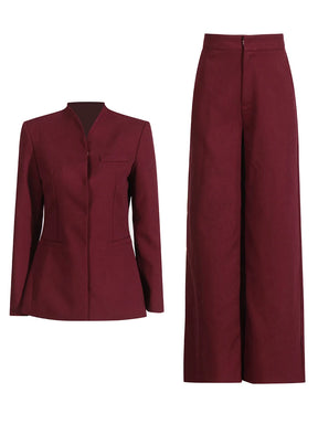 Conjunto de Alfaiataria – Blazer com Gola Alta e Calça de Cintura Alta com Botões Decorativos