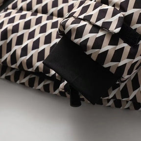 Parka Feminina com Cinto e Gola Alta – Luxo e Conforto para o Inverno