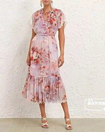 Vestido Midi Floral com Cintura Império – Elegância Leve