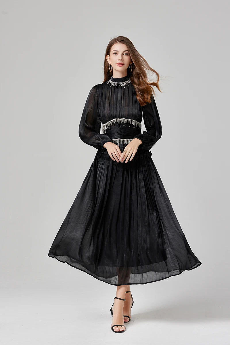 Vestido de Verão SEDA – Luxo Francês, Franjas, Pregas e cristais