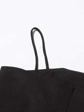 Vestido Longo Bicolor com Decote Reto – Cintura Alta e Saia Plissada em Silhueta Escultural