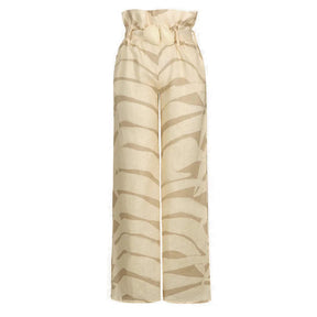 Maiô Monocromático – Estilo e Conforto em Cada Mergulho